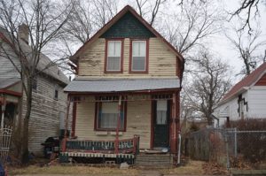 This home was added to the 2016 Des Moines Rehabbers Club "Most Endangered Buildings" list.